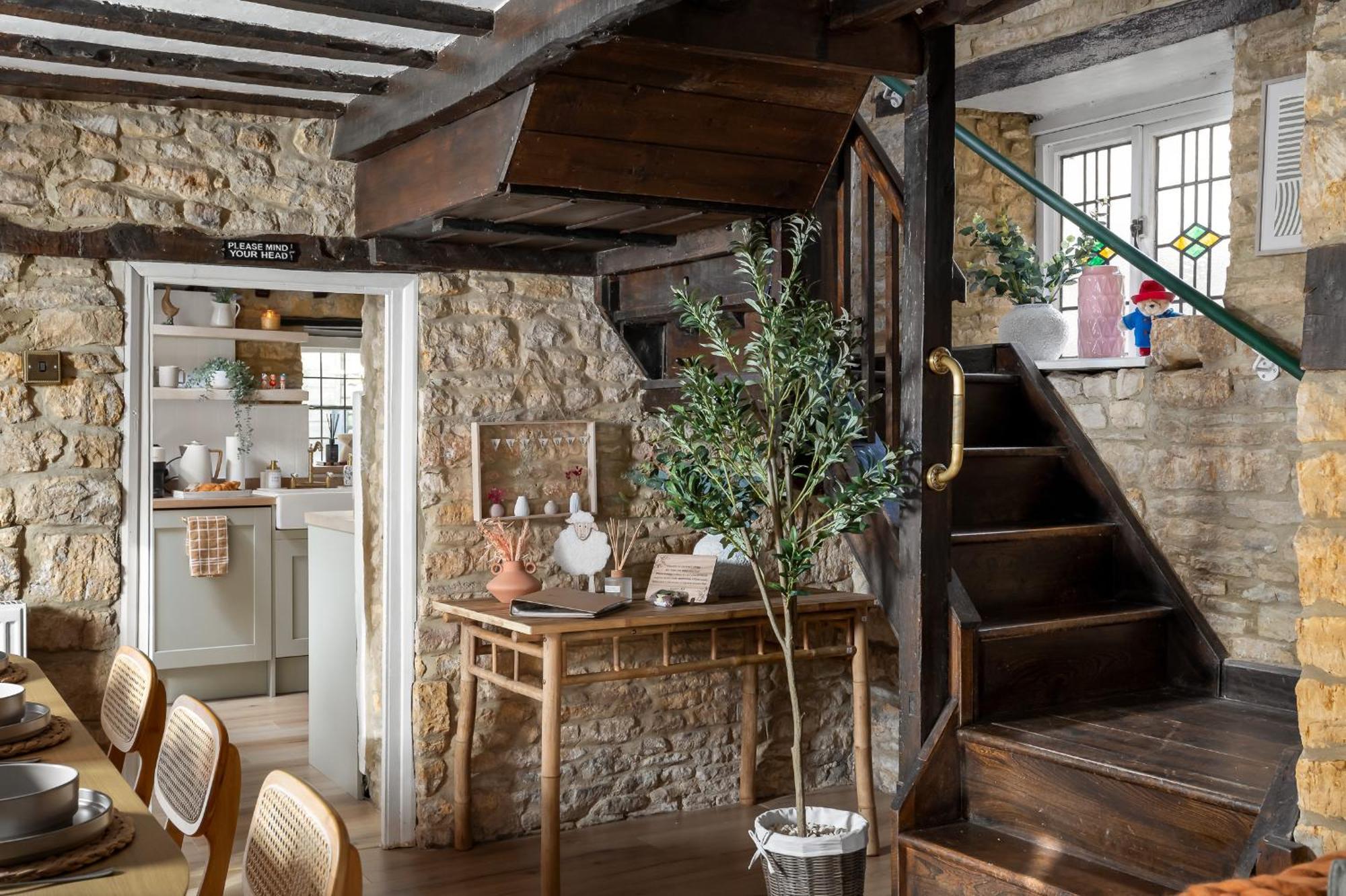 Bourton Scandi Chic Authentic Cottage 外观 照片